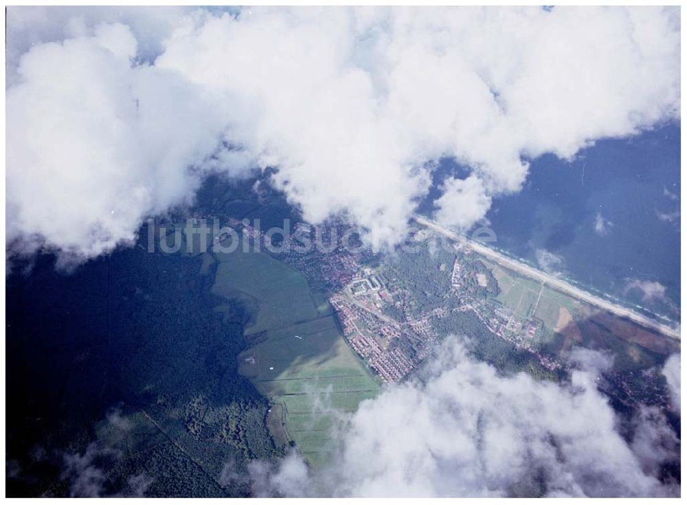 Graal-Müritz / Mecklenburg Vorpommern von oben - Stadtansicht von Graal-Müritz aus 7000ft Höhe mit dem Wohnneubaugebiet der HAWO KG / 27.09.02