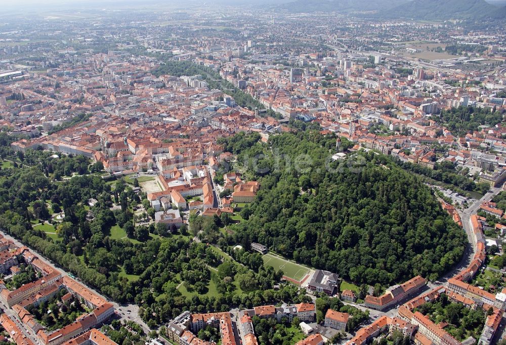 Luftbild Graz - Stadtansicht von Graz in der Steiermark