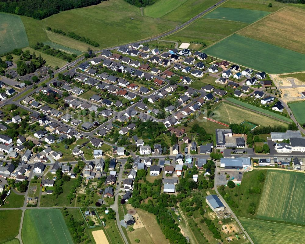 Halsenbach aus der Vogelperspektive: Stadtansicht von Halsenbach im Bundesland Rheinland-Pfalz