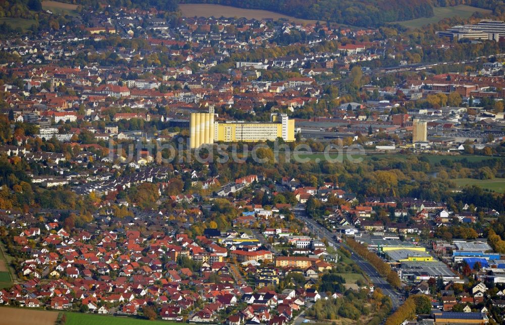 Hameln von oben - Stadtansicht von Hameln im Bundesland Niedersachsen