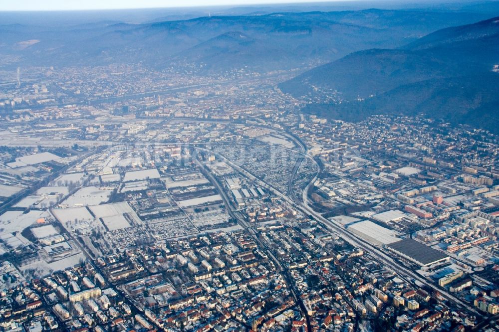 Luftaufnahme Heidelberg - Stadtansicht von Heidelberg im Bundesland Baden-Württemberg im Winter