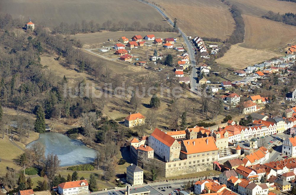 Horsovsky Tyn / Bischofteinitz aus der Vogelperspektive: Stadtansicht Horsovsky Tyn / Bischofteinitz