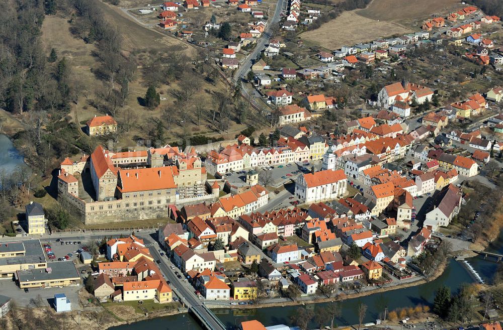 Horsovsky Tyn / Bischofteinitz aus der Vogelperspektive: Stadtansicht Horsovsky Tyn / Bischofteinitz