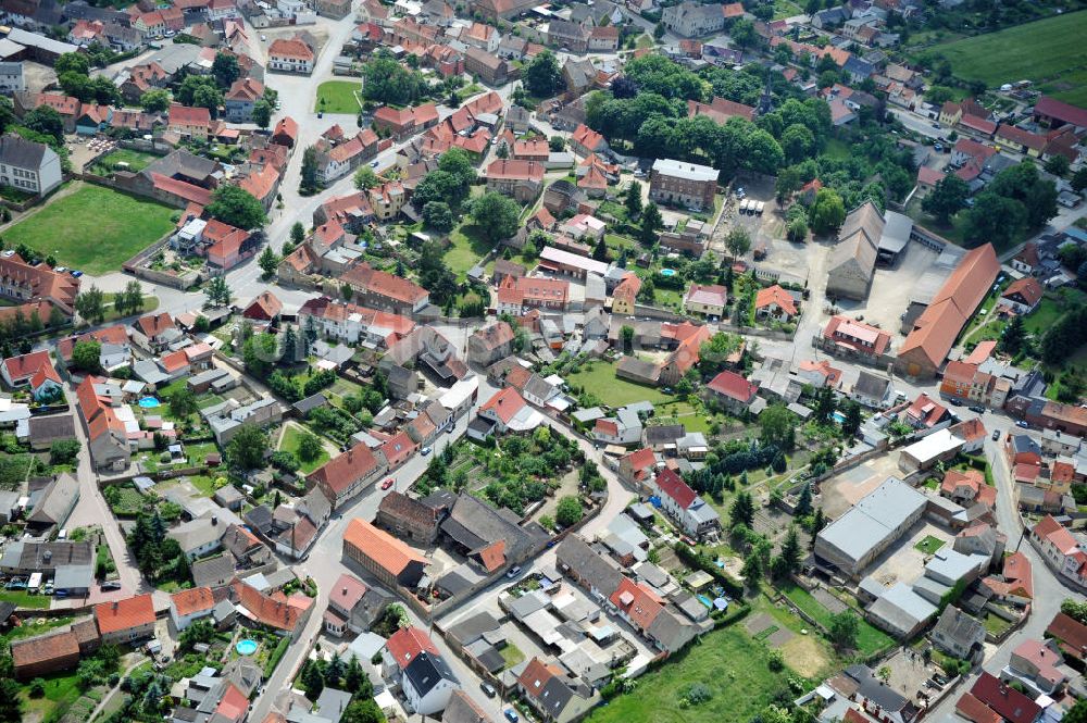 Hoym aus der Vogelperspektive: Stadtansicht Hoym