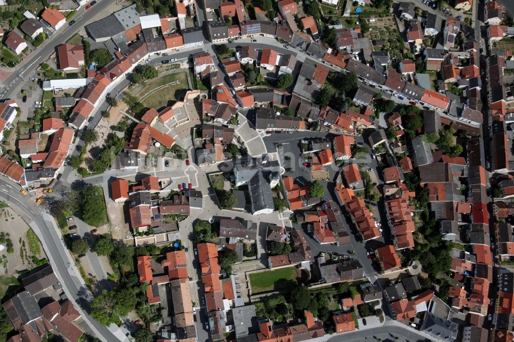 Luftbild Ingelheim - Stadtansicht der Ingelheimer Kaiserpfalz im Bundesland Rheinland-Pfalz