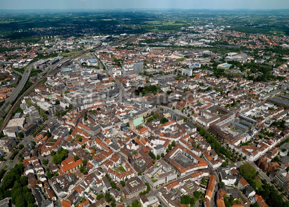 Bielefeld aus der Vogelperspektive: Stadtansicht der Innenstadt von Bielefeld im Bundesland Nordrhein-Westfalen