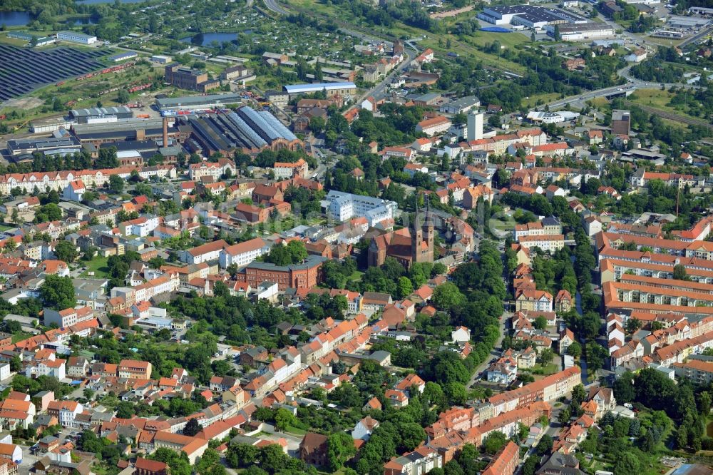 Stendal aus der Vogelperspektive: Stadtansicht der Innenstadt der Hansestadt Stendal im Bundesland Sachsen-Anhalt