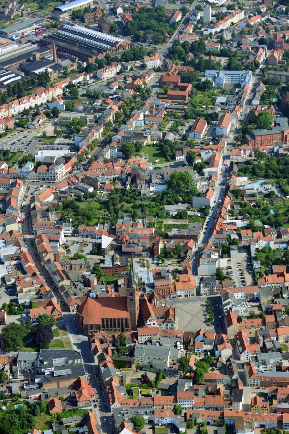 Stendal von oben - Stadtansicht der Innenstadt der Hansestadt Stendal im Bundesland Sachsen-Anhalt