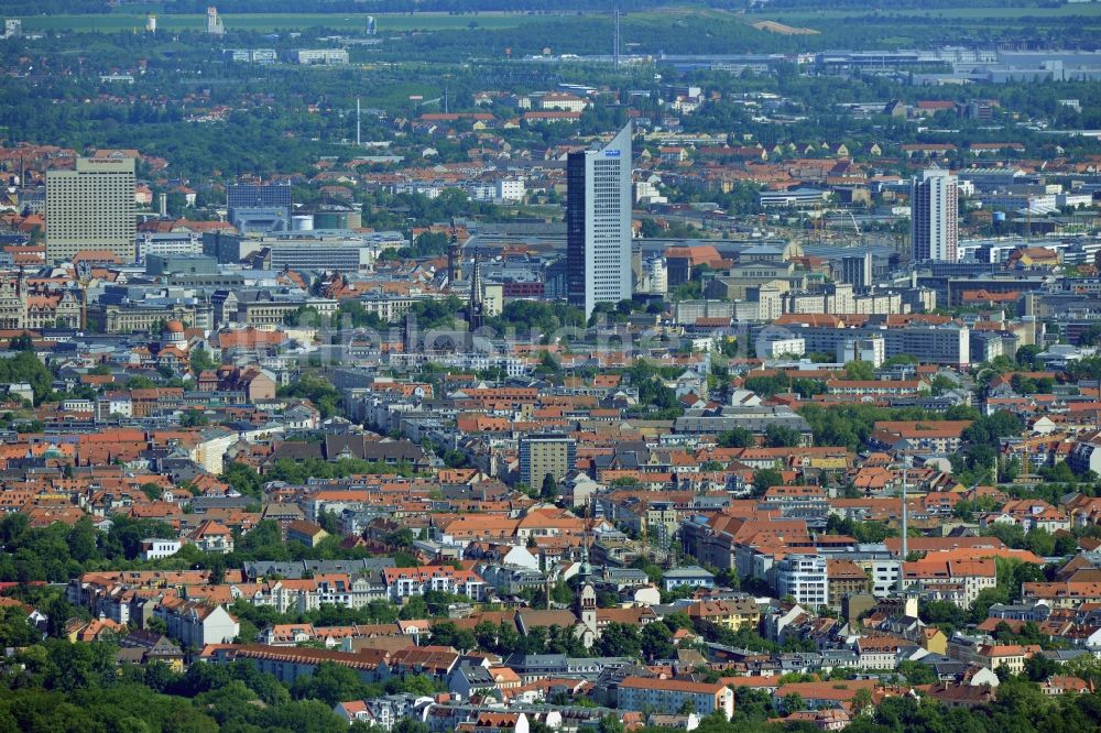 Leipzig von oben - Stadtansicht der Innenstadt der sächsischen Großstadt mit dem Altstadt - Zentrum von Leipzig im Bundesland Sachsen