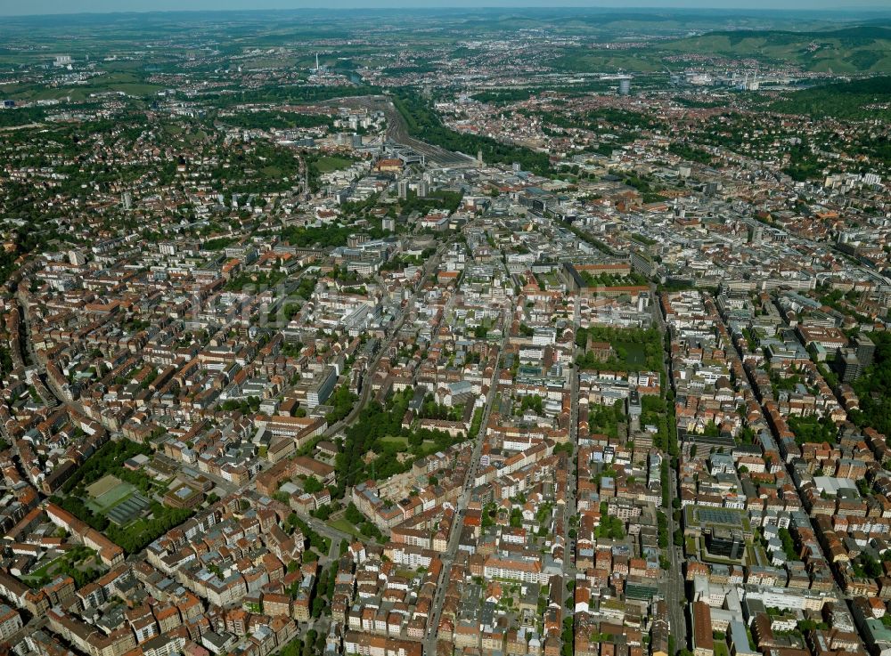 Luftbild Stuttgart - Stadtansicht der Innenstadt von Stuttgart im Bundesland Baden-Württemberg