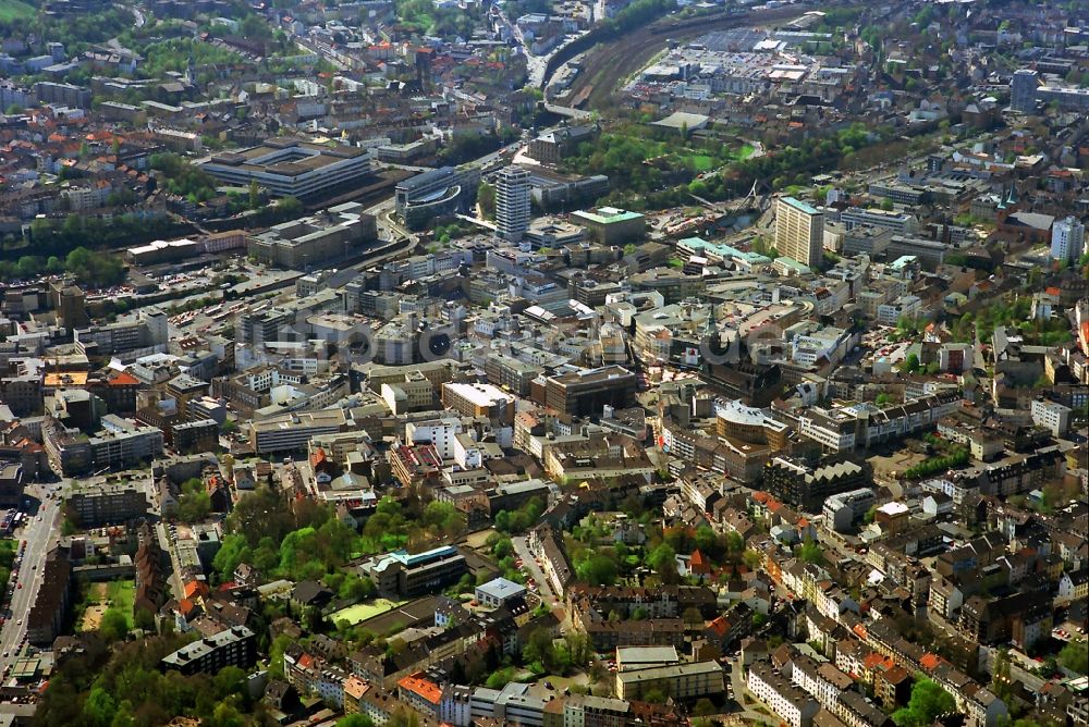 Luftbild Wuppertal Ortsteil Elberfeld - Stadtansicht Innenstadt und Zentrum von Wuppertal im Bundesland Nordrhein-Westfalen