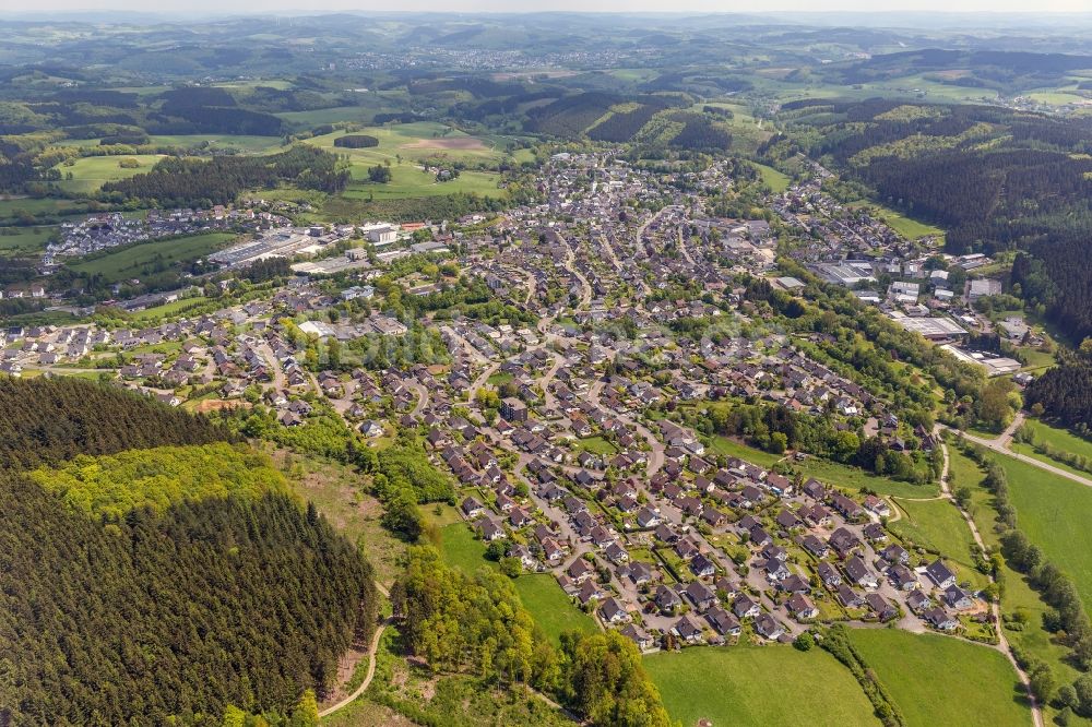 Luftbild Drolshagen - Stadtansicht der Innenstadt und des Zentrums Drolshagen im Bundesland Nordrhein-Westfalen