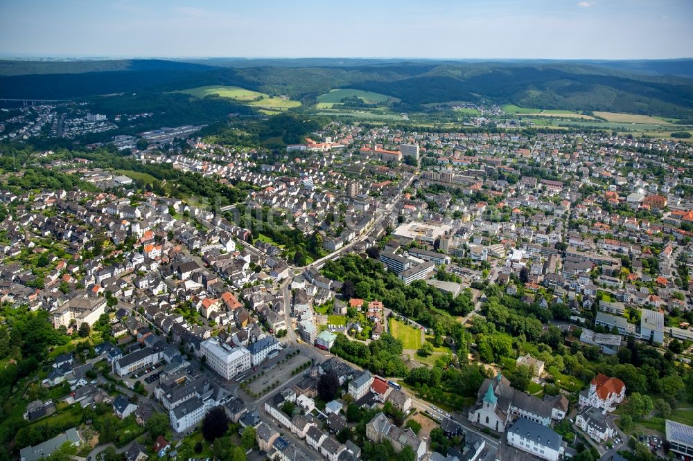 Arnsberg aus der Vogelperspektive: Stadtansicht vom Innenstadtbereich in Arnsberg im Bundesland Nordrhein-Westfalen