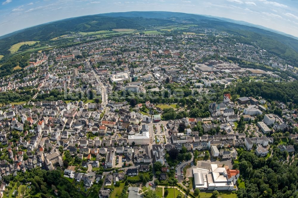 Luftaufnahme Arnsberg - Stadtansicht vom Innenstadtbereich in Arnsberg im Bundesland Nordrhein-Westfalen, Deutschland