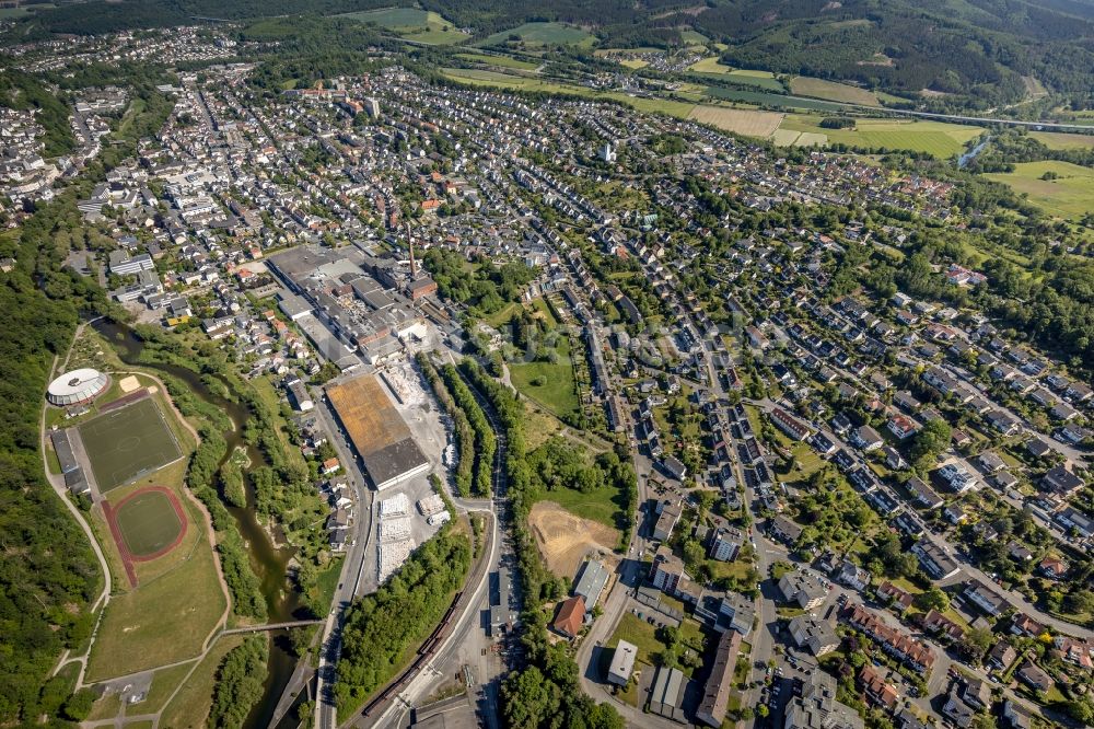 Arnsberg aus der Vogelperspektive: Stadtansicht vom Innenstadtbereich in Arnsberg im Bundesland Nordrhein-Westfalen, Deutschland