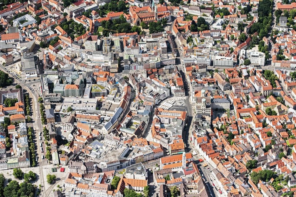 Augsburg aus der Vogelperspektive: Stadtansicht vom Innenstadtbereich in Augsburg im Bundesland Bayern, Deutschland