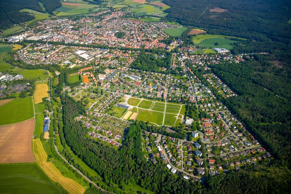 Bad Arolsen aus der Vogelperspektive: Stadtansicht vom Innenstadtbereich in Bad Arolsen im Bundesland Hessen, Deutschland