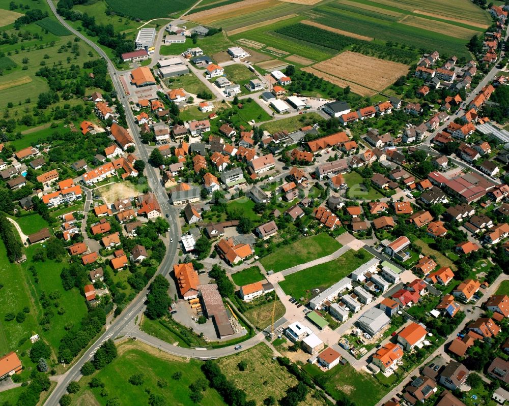 Luftaufnahme Bad Boll - Stadtansicht vom Innenstadtbereich in Bad Boll im Bundesland Baden-Württemberg, Deutschland