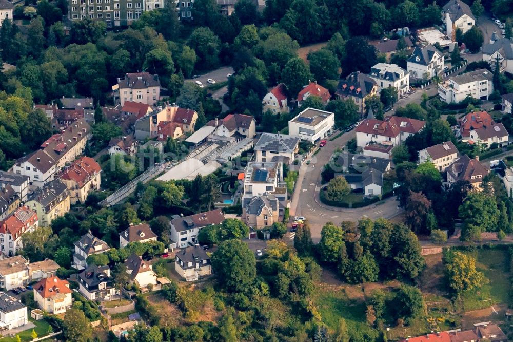 Luftbild Baden-Baden - Stadtansicht vom Innenstadtbereich in Baden-Baden im Bundesland Baden-Württemberg, Deutschland