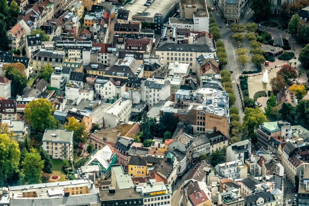 Luftbild Baden-Baden - Stadtansicht vom Innenstadtbereich in Baden-Baden im Bundesland Baden-Württemberg, Deutschland