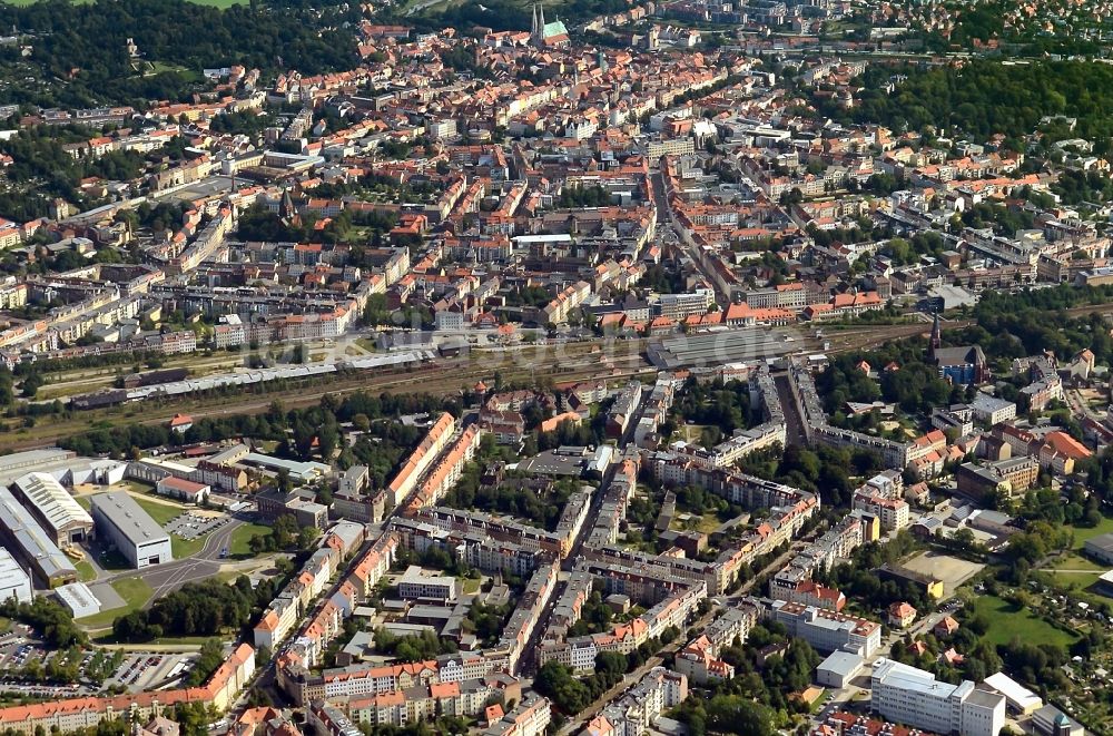 Luftbild Görlitz - Stadtansicht vom Innenstadtbereich am Bahnhof in Görlitz im Bundesland Sachsen, Deutschland