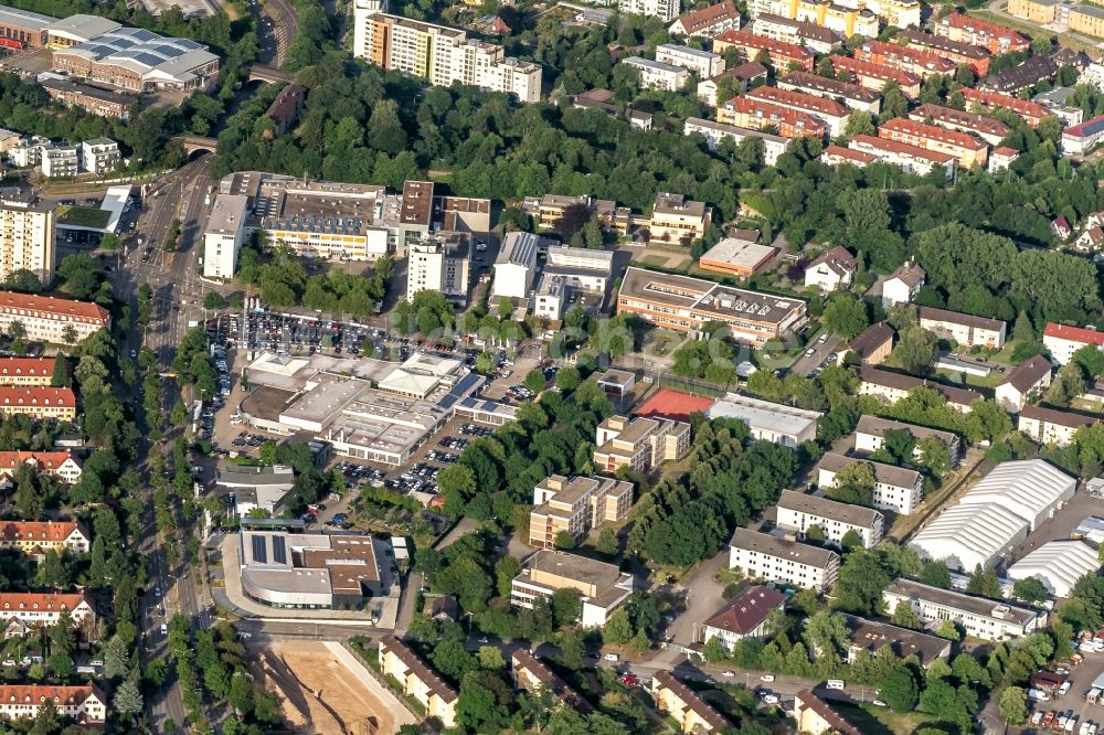 Luftbild Haslach - Stadtansicht vom Innenstadtbereich an der Basler Strasse im Ortsteil Haslach in Freiburg im Bundesland Baden-Württemberg, Deutschland