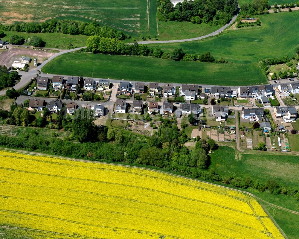 Bassenheim aus der Vogelperspektive: Stadtansicht vom Innenstadtbereich in Bassenheim im Bundesland Rheinland-Pfalz