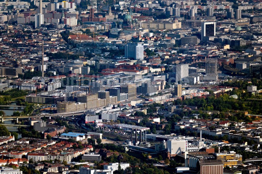 Luftaufnahme Berlin - Stadtansicht vom Innenstadtbereich mit der Baustelle Quartier Heidestrasse im Ortsteil Moabit in Berlin, Deutschland