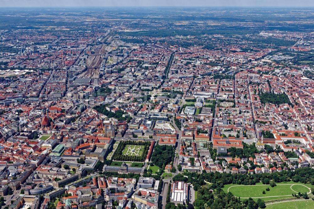 Munchen Von Oben Stadtansicht Vom Innenstadtbereich Beim