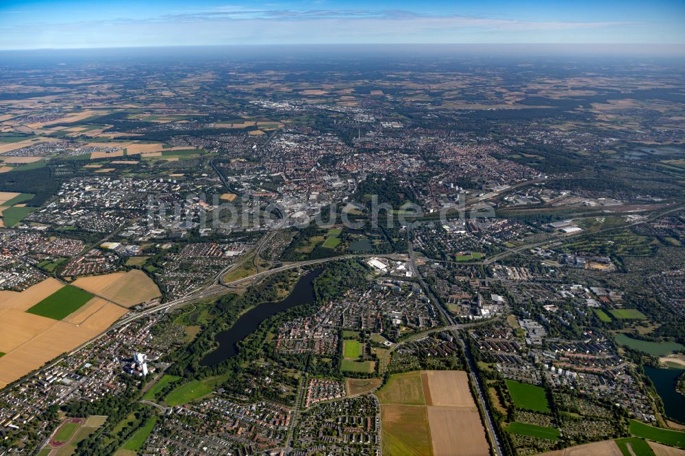 Luftaufnahme Braunschweig - Stadtansicht vom Innenstadtbereich in Braunschweig im Bundesland Niedersachsen, Deutschland