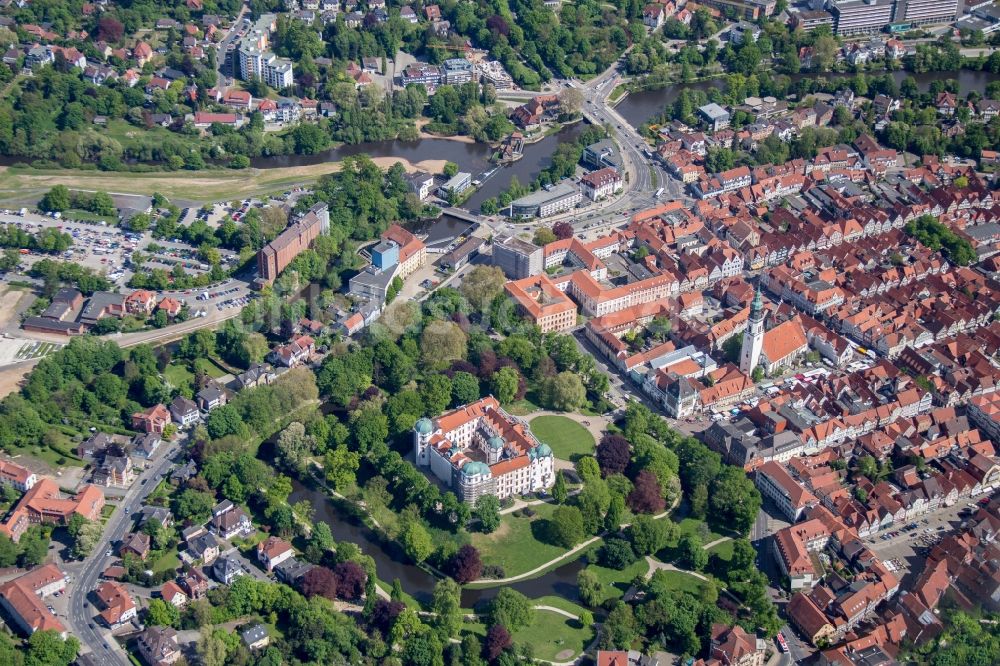 Celle von oben - Stadtansicht vom Innenstadtbereich in Celle im Bundesland Niedersachsen