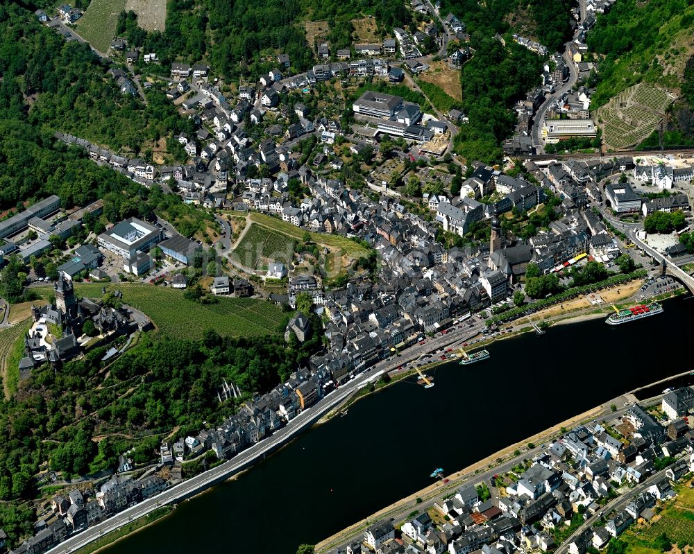 Luftbild Cochem - Stadtansicht vom Innenstadtbereich in Cochem im Bundesland Rheinland-Pfalz