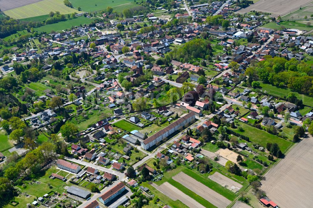 Diesdorf von oben - Stadtansicht vom Innenstadtbereich in Diesdorf im Bundesland Sachsen-Anhalt, Deutschland