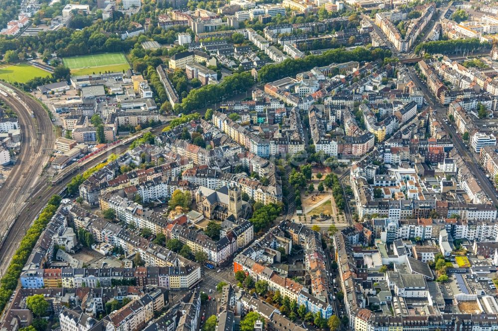 Düsseldorf von oben - Stadtansicht vom Innenstadtbereich in Düsseldorf im Bundesland Nordrhein-Westfalen, Deutschland