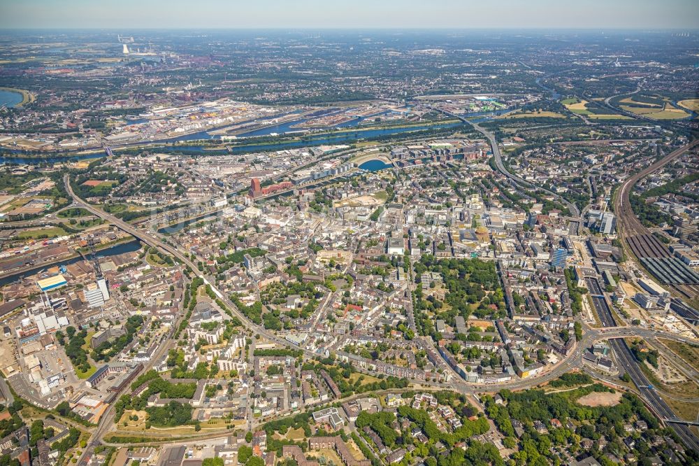 Luftaufnahme Duisburg - Stadtansicht vom Innenstadtbereich in Duisburg im Bundesland Nordrhein-Westfalen, Deutschland