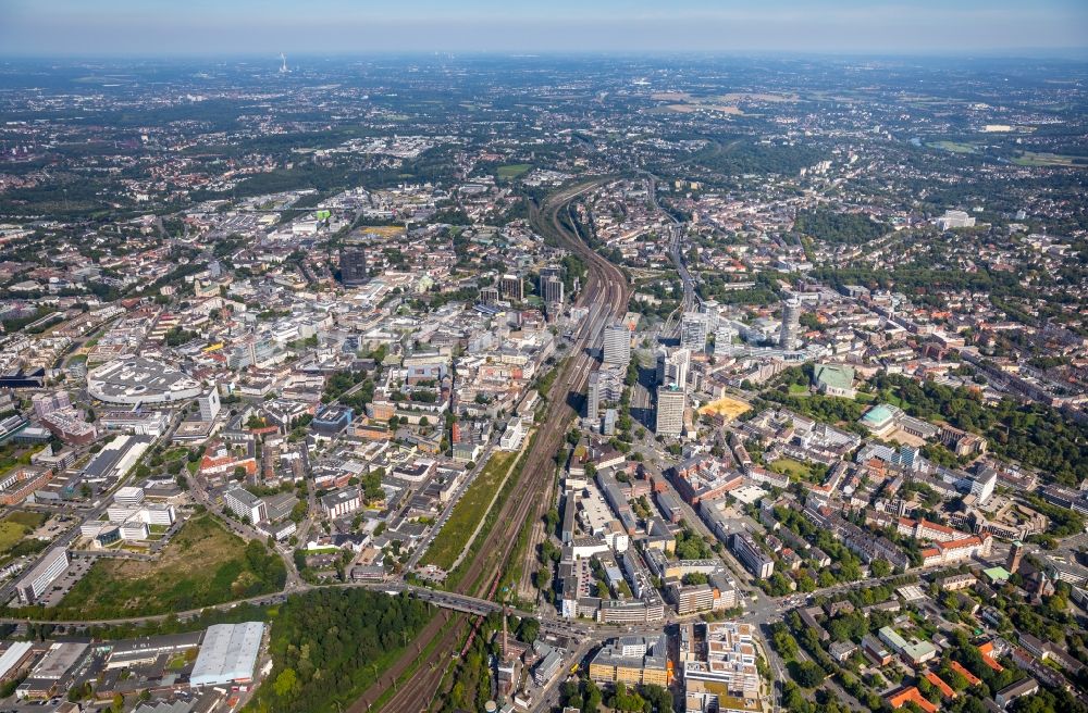 Essen aus der Vogelperspektive: Stadtansicht vom Innenstadtbereich in Essen im Bundesland Nordrhein-Westfalen, Deutschland