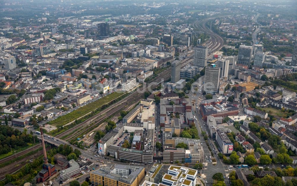 Essen von oben - Stadtansicht vom Innenstadtbereich in Essen im Bundesland Nordrhein-Westfalen, Deutschland