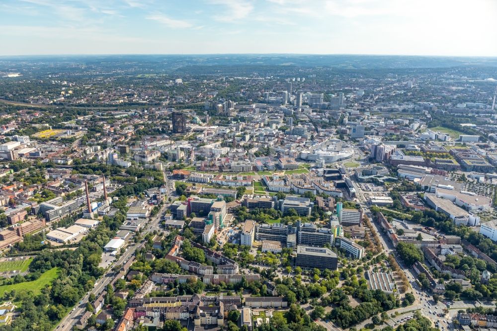 Luftaufnahme Essen - Stadtansicht vom Innenstadtbereich in Essen im Bundesland Nordrhein-Westfalen - NRW, Deutschland