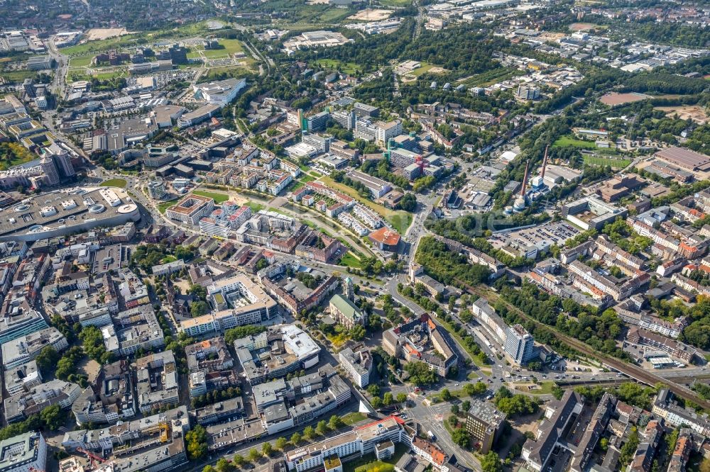 Essen aus der Vogelperspektive: Stadtansicht vom Innenstadtbereich in Essen im Bundesland Nordrhein-Westfalen - NRW, Deutschland