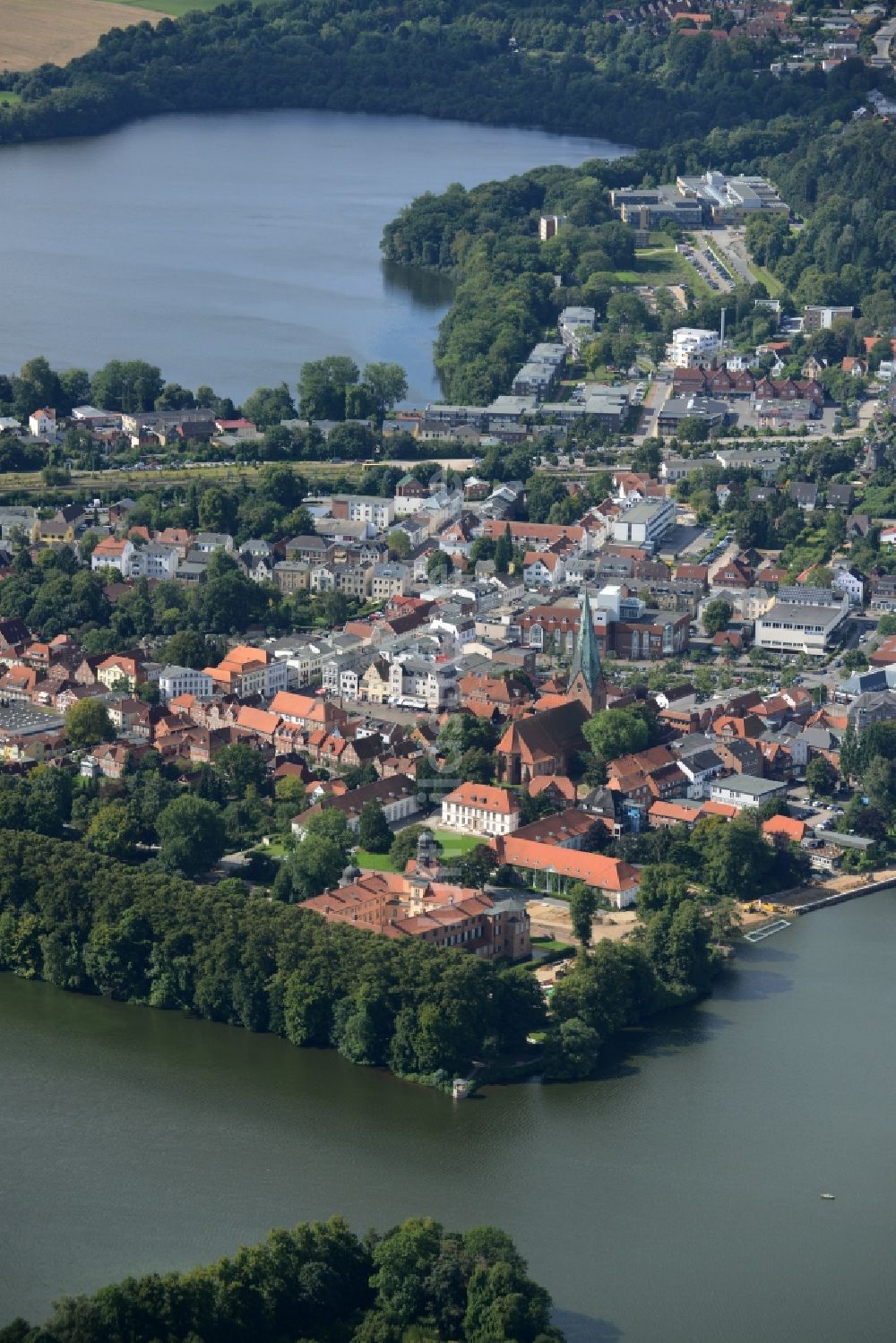 Eutin aus der Vogelperspektive: Stadtansicht vom Innenstadtbereich in Eutin im Bundesland Schleswig-Holstein