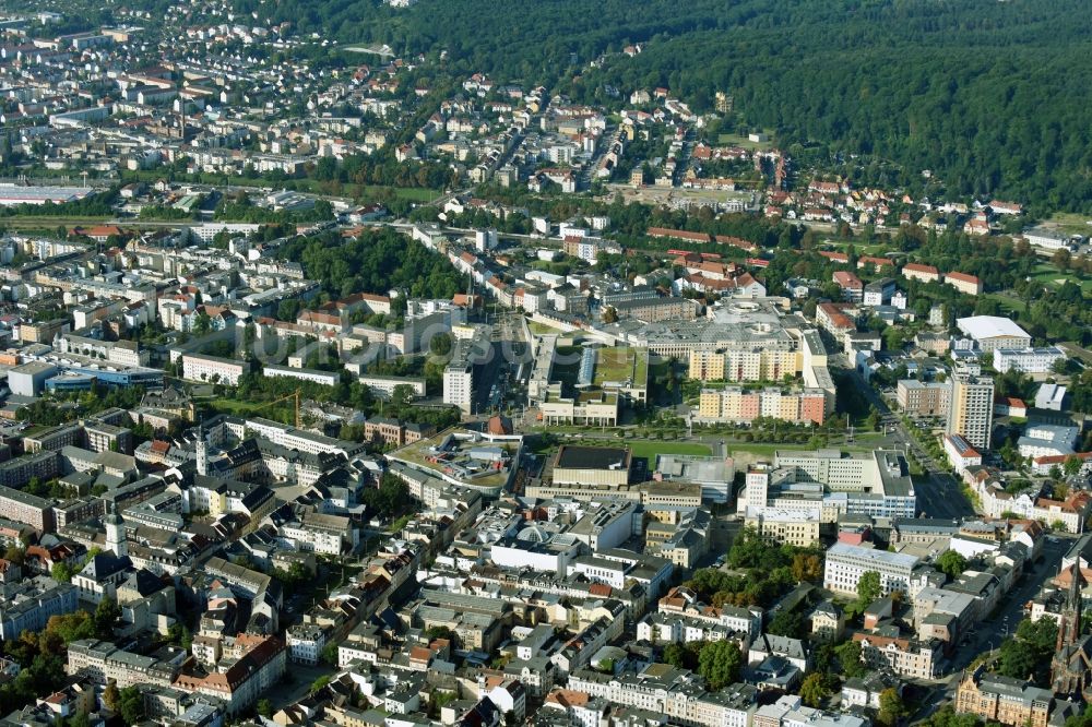 Gera von oben - Stadtansicht vom Innenstadtbereich in Gera im Bundesland Thüringen, Deutschland