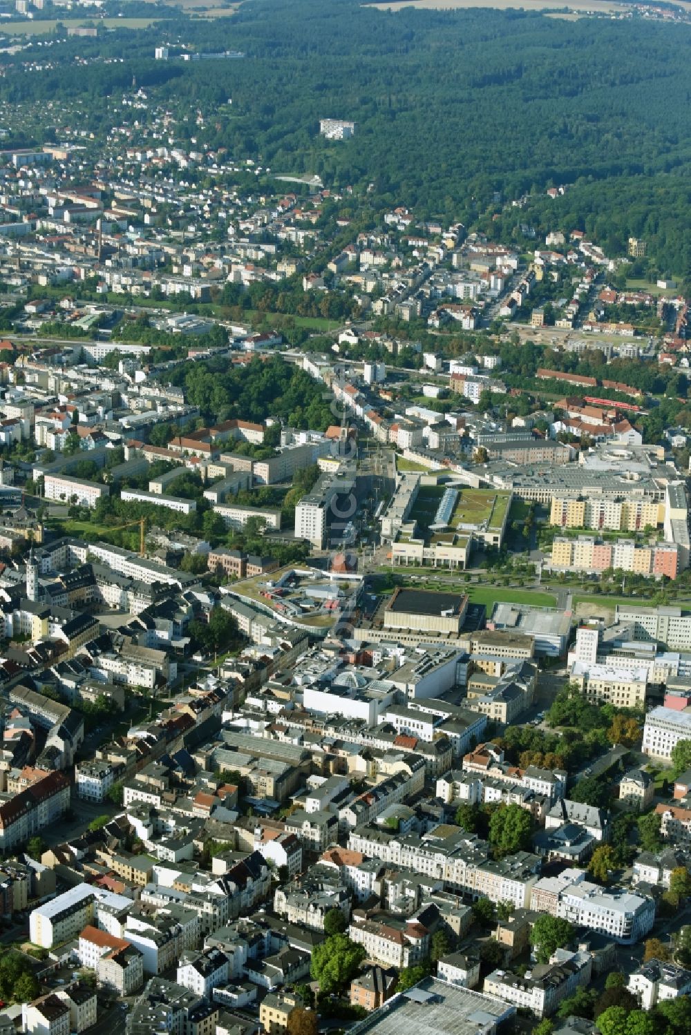 Gera aus der Vogelperspektive: Stadtansicht vom Innenstadtbereich in Gera im Bundesland Thüringen, Deutschland