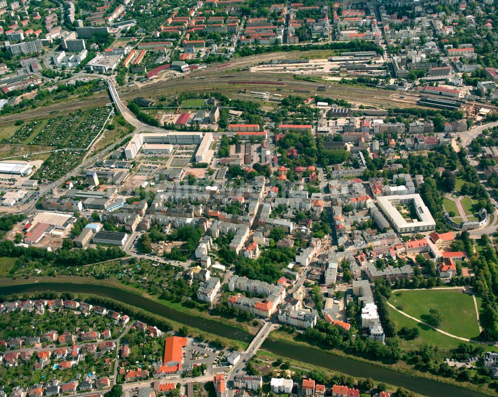 Gera von oben - Stadtansicht vom Innenstadtbereich in Gera im Bundesland Thüringen, Deutschland