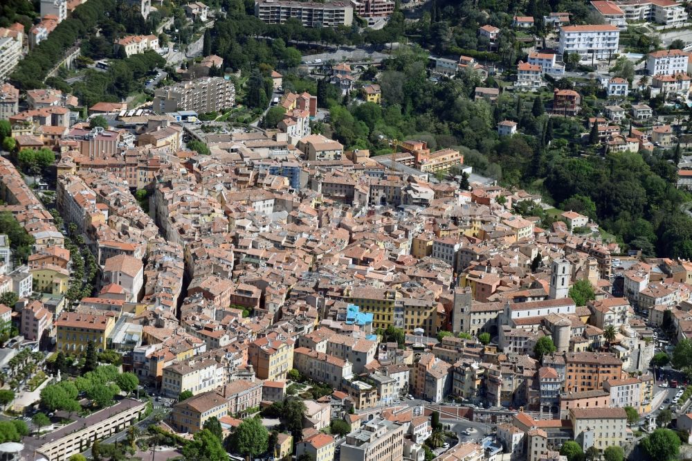 Luftbild Grasse - Stadtansicht vom Innenstadtbereich in Grasse in Provence-Alpes-Cote d'Azur, Frankreich