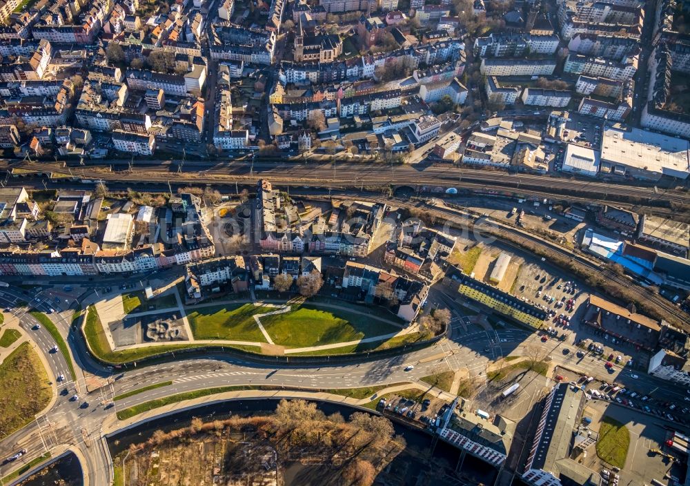 Hagen von oben - Stadtansicht vom Innenstadtbereich in Hagen im Bundesland Nordrhein-Westfalen, Deutschland