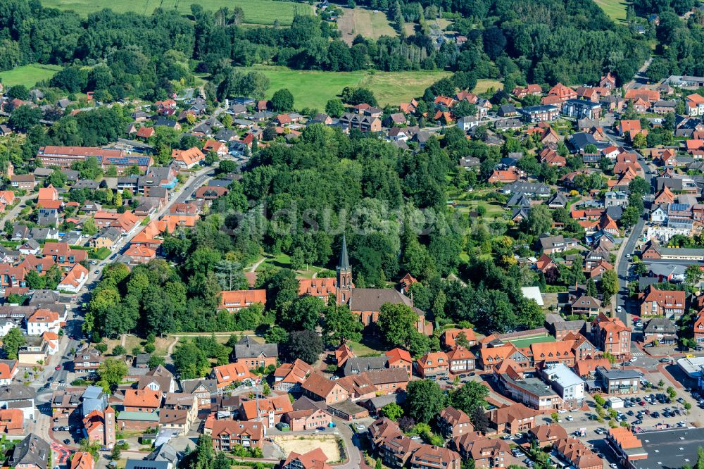 Harsefeld aus der Vogelperspektive: Stadtansicht vom Innenstadtbereich in Harsefeld im Bundesland Niedersachsen, Deutschland