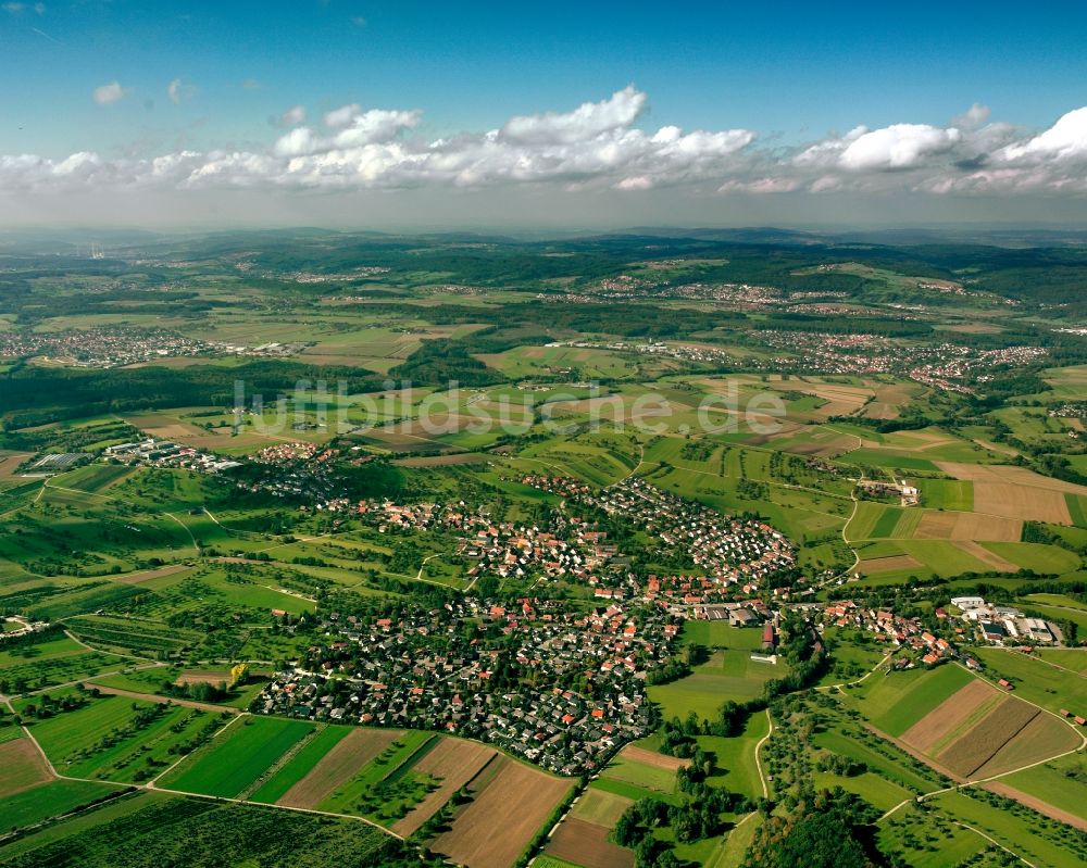 Luftaufnahme Hattenhofen - Stadtansicht vom Innenstadtbereich in Hattenhofen im Bundesland Baden-Württemberg, Deutschland