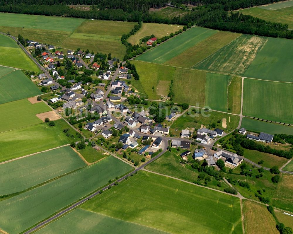 Luftbild Hellertshausen - Stadtansicht vom Innenstadtbereich in Hellertshausen im Bundesland Rheinland-Pfalz