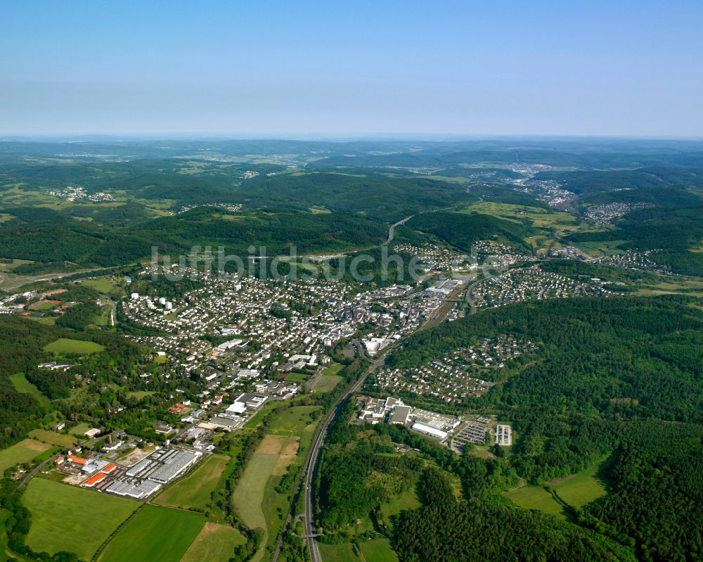 Luftaufnahme Hörbach - Stadtansicht vom Innenstadtbereich in Hörbach im Bundesland Hessen, Deutschland