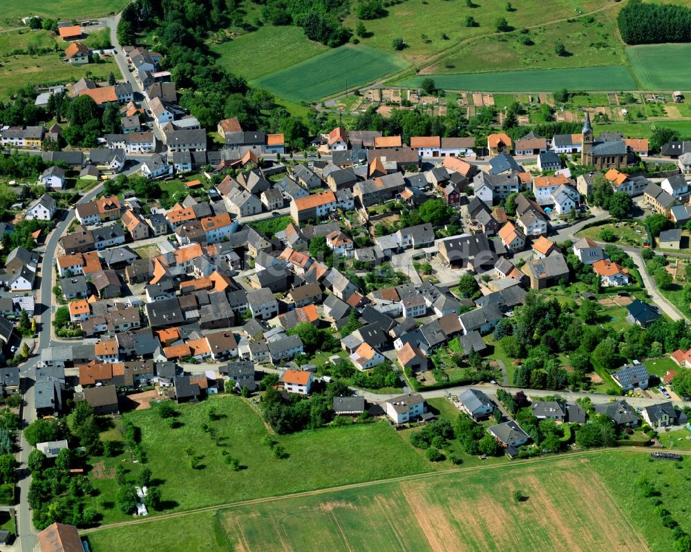 Hundsbach aus der Vogelperspektive: Stadtansicht vom Innenstadtbereich in Hundsbach im Bundesland Rheinland-Pfalz